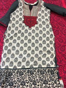 Women’s Tailor Stiched Kurta