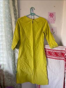 SALE:- Green Embroidered Kurta