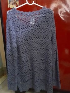 Beautiful gray colour crosia top...Beautiful Weaving of crosia ...no flaws...