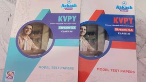 Aakash Full Course Of Class 10, 11,12 New Unused Books