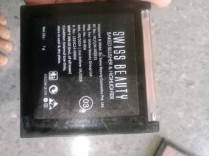 Blush And Highlighter Pallate