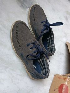 Boys Casual Shoes (UK 3)