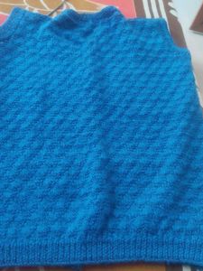 Sweater In Excellent Condition