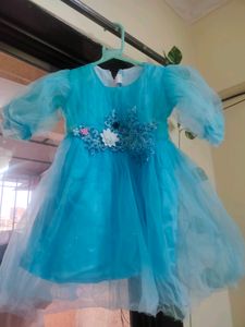 Beautiful Net Frock With Shauten And Cancan