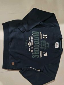 Men&#39;s Outdoors Graphic Sweatshirt