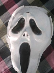 Scream Mask