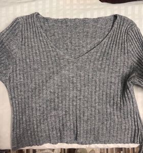 Gray Ribbed Long Sleeve Crop Top