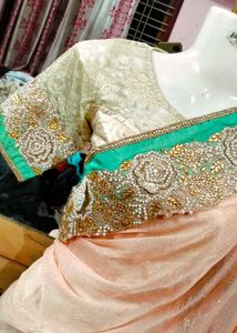 Beautiful 😍 Saree With Blouse