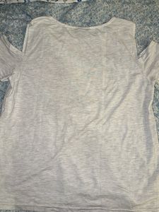 Off-shoulder Top