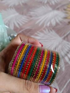 Girl&#39;s Dress &amp; Bangles
