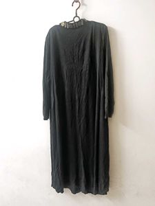 Elegant Black Embellished oversized shrug Dress