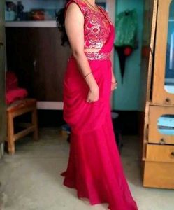 Elegant Ethnic Skirt Set
