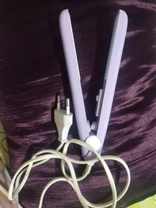 Travel Friendly Mini Straightener 🥰🥰