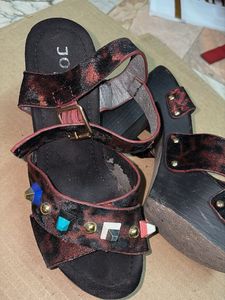 Pack Of 2Paris Original sketcher woman shoes size4