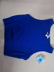blue tank top 🐳