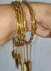 Gold Leaf Charm Bangles 6 Pcs