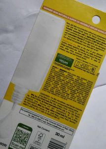 Garnier Invisible Serum Sunscreen