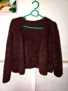 Women 2in 1 Crop Sleeve And Sweater .