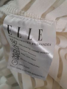 White Casual Top (Women&#39;s)