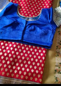 Selling A New Red Banarasi Saree With Blouse