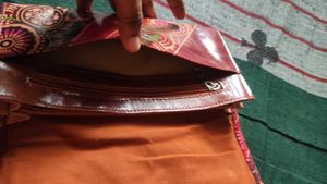 Shanthinikethan Art wallet for women Totally New