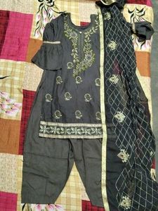 Embroidered Salwar Kameez Suit Set