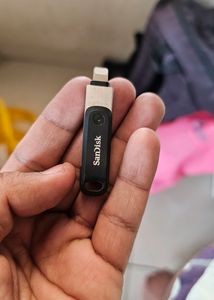 Sandisk 64gb Pendrive With iPhone Connectivity
