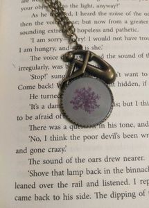 Unique Vintage Pendant Necklace