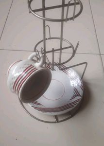 Cups Stand