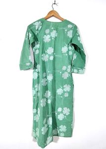 Pastel Green Floral Print Kurta (Women&#39;s)