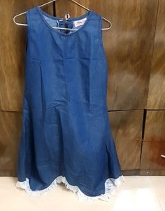 Soft Denim Sleevless Tunic Top