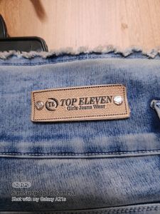 TOP ELEVEN HIGH WAIST Blue  Damage Jeans