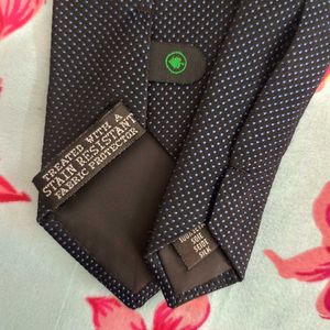 BlackBerrys Men&#39;s Neck Tie - 100% Silk