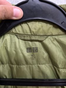 UNIQLO Lightweight Puffer Vest - Olive Green