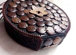Slingbags