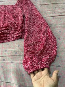 Mroon Floral Georgette Fitted Crop Top