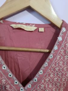 Avaasa Peach Embroidered Flared Kurta (Women&#39;s)