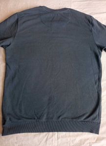 ZUDIO Branded Sweatshirt