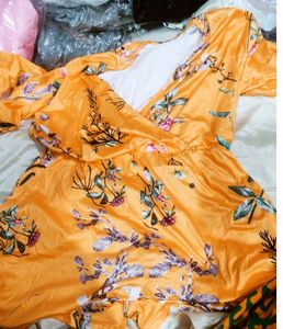 SHEIN OFFICIAL Romper/Playsuit