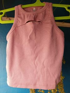 Cut-out Top 🆕 ( Summertop ☀️)