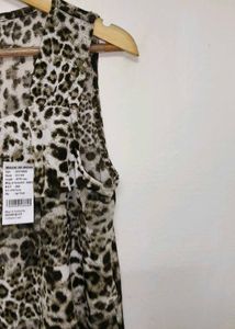 Trendy New Leopard Print Top For Women
