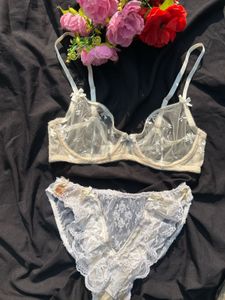 Lace Lingerie Set