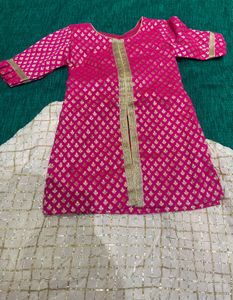 Girls' Festive Pink &amp; Gold lehenga Set