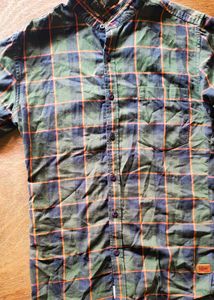 One Time Worn THE ROAD STAR Shirt. Size -S