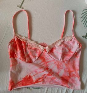 SET OF 3 GOING OUT TOPS