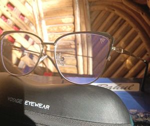 Voyage Glam Cateye Eyeglasses