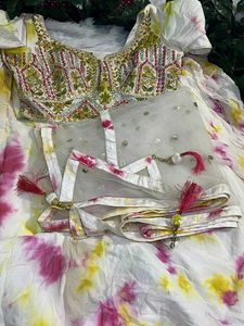 Embroidered ghagra❤