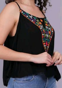 Women&#39;s Black Top