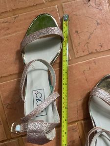 INTOTO Gold Glitter Heels