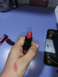 Combos Of Lipstick